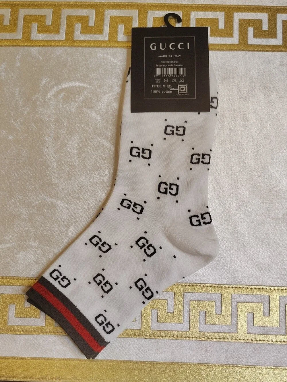 Gucci White Crew Socks with Black GG Motif and Red-Green Stripe